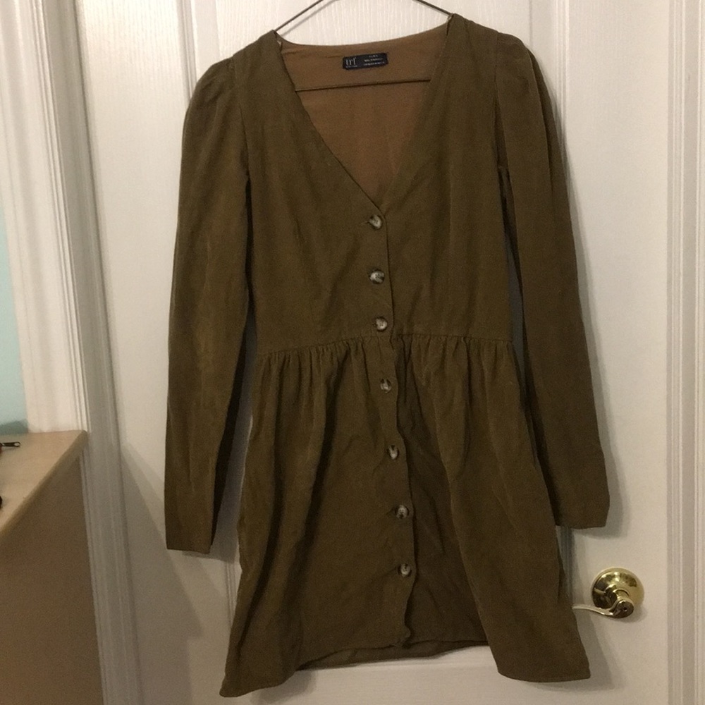 brown dress